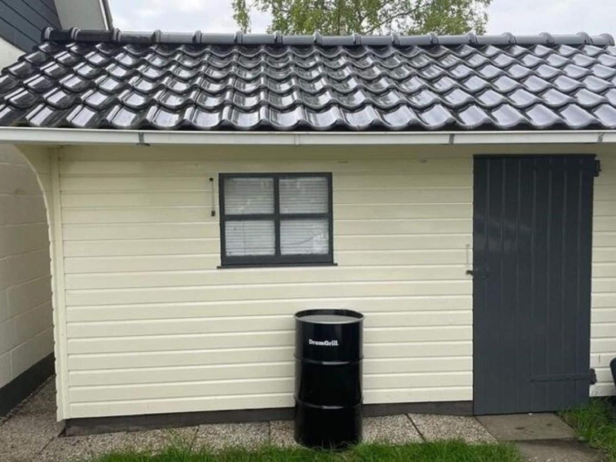 Waterfront Holiday Home With Jetty Boornzwaag over de Wielen Exterior foto